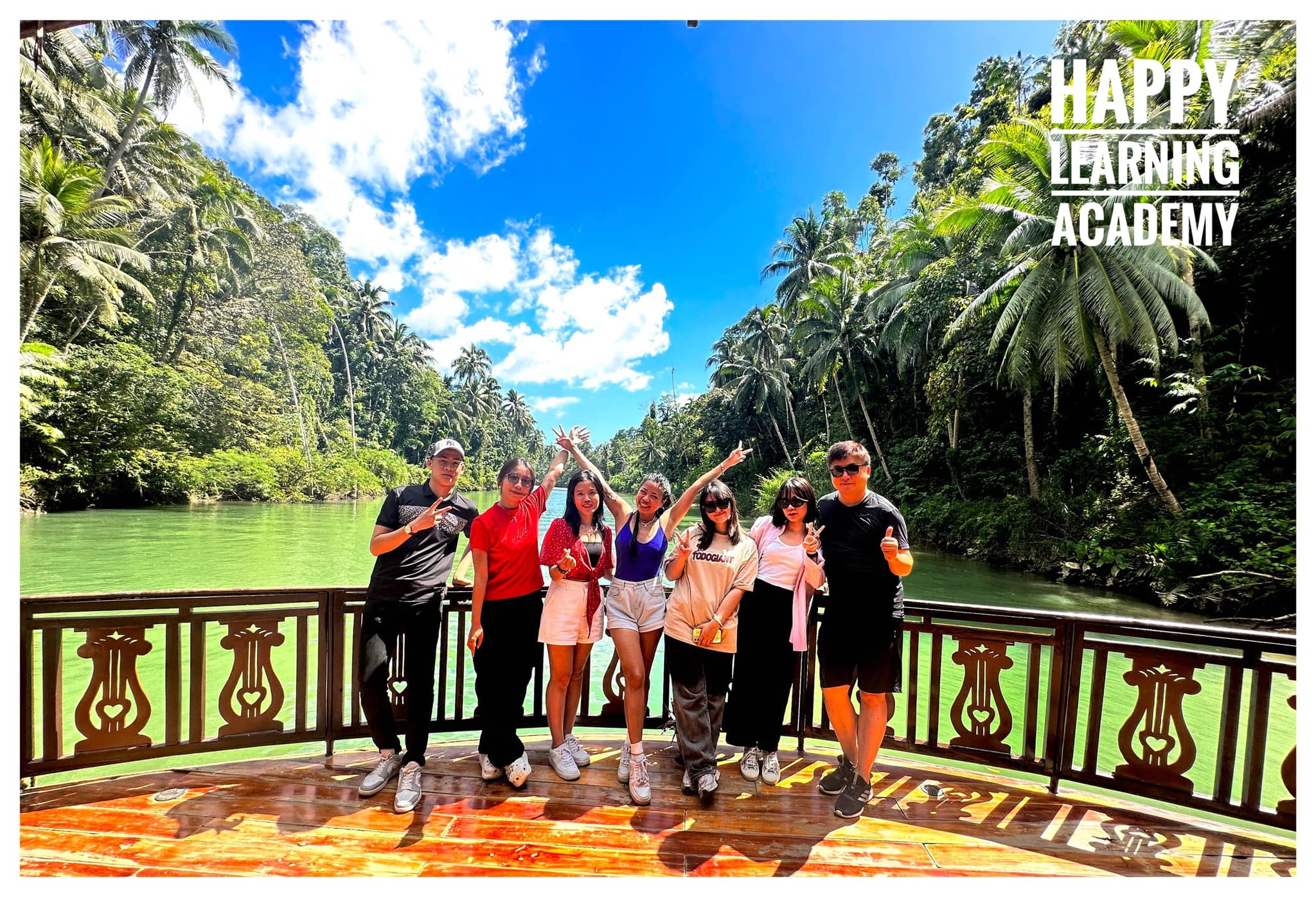 Sau những giờ học tại trường, các học viên tham quan, du lịch trải nghiệmnhững địa điểm thú vị tại đất nước nghìn đảo Philippines.